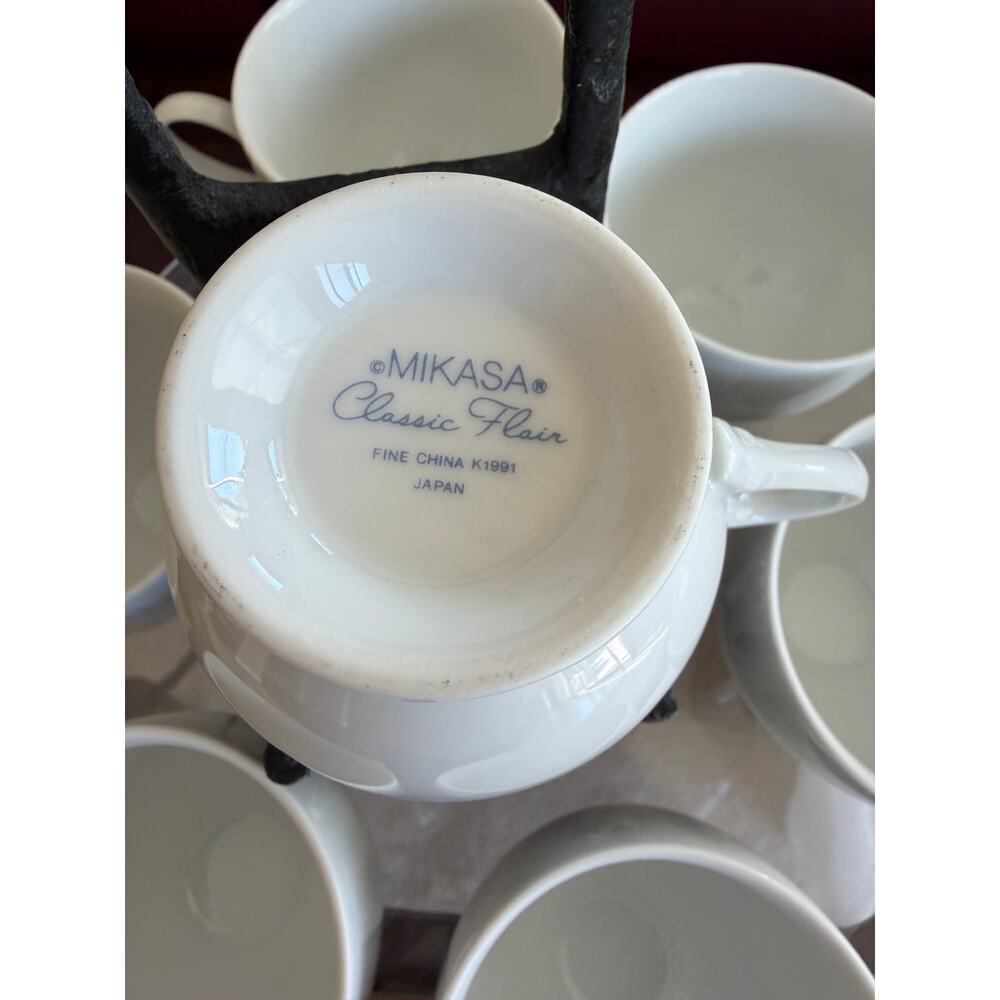 Mikasa Classic Flair Footed Coffee Cups – Set of 7 – Fine China – Japan – White